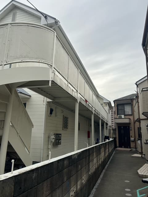 アパート共用部鉄部塗装（北区 T様） 施工前